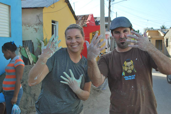 Painting the Clinic in Agua Negra, Dominican Republic