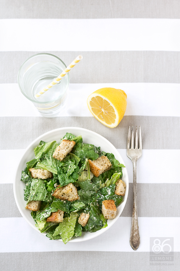 Caesar Salad with Homemade Croutons #vegan #glutenfree #salad 86lemons.com