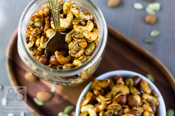 Sweet & Spicy Nut Mix #vegan #glutenfree #recipe #snack