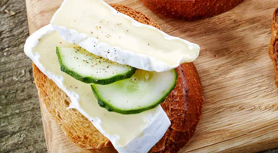 Vegan Cream Cheese With Cucumber